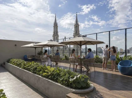 Terraza con vista a la ciudad